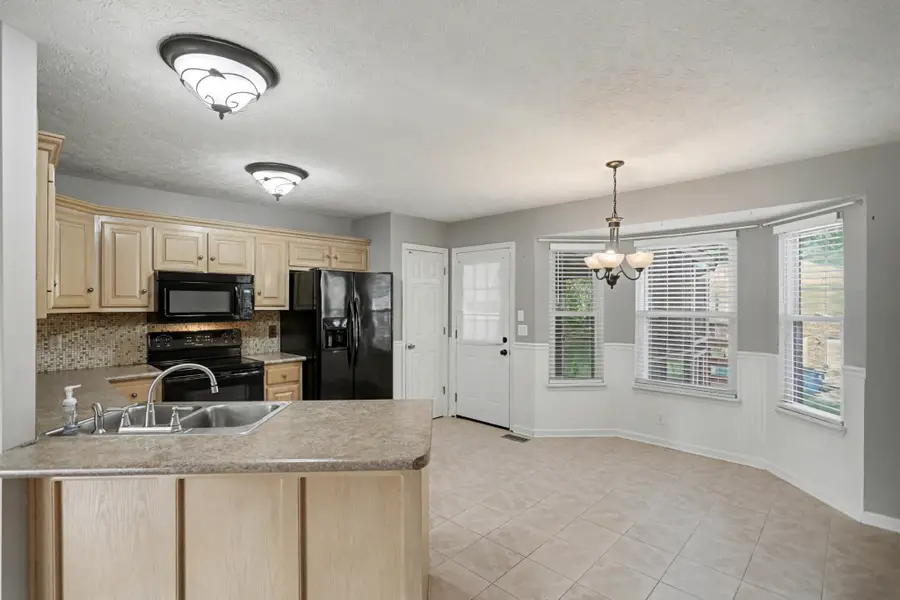 302 Allers Dr, White House, TN 37188 - Image #3