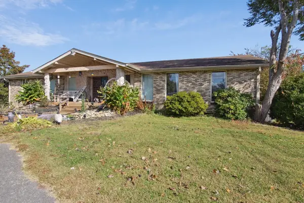 221 Kennett Rd, Old Hickory, TN 37138