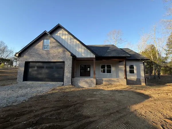 1049 Big Bartons Creek Rd, Dickson, TN 37055