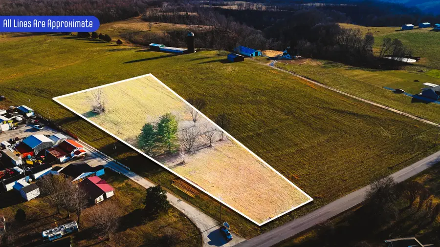 531 Ferguson Hill Rd, Lafayette, TN 37083 - Image #2