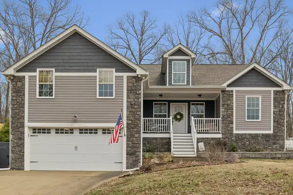 111 Dylark Dr, Waverly, TN 37185