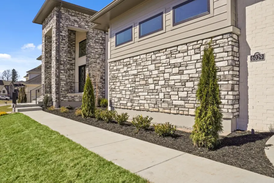 6029 Lookaway Cir, Franklin, TN 37067 - Image #3