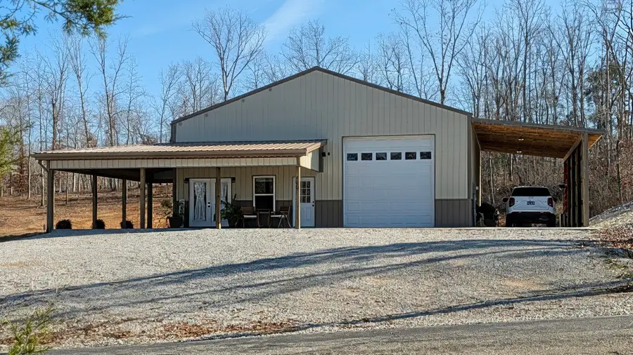 400 Toms Creek Lake Rd, Linden, TN 37096 - Image #2