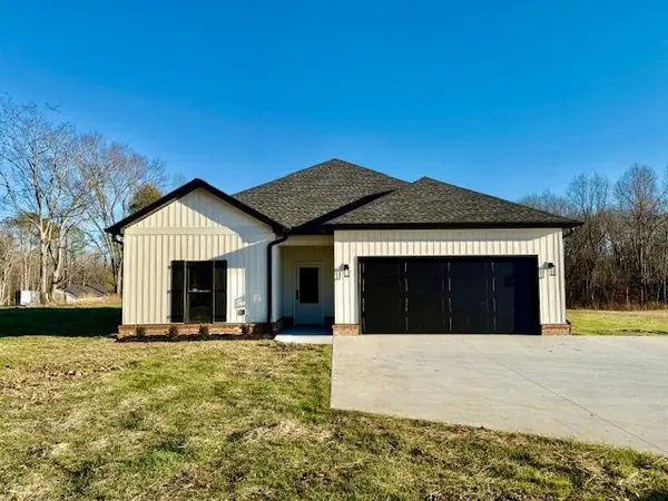 4140 Riley Creek Rd, Normandy, TN 37360