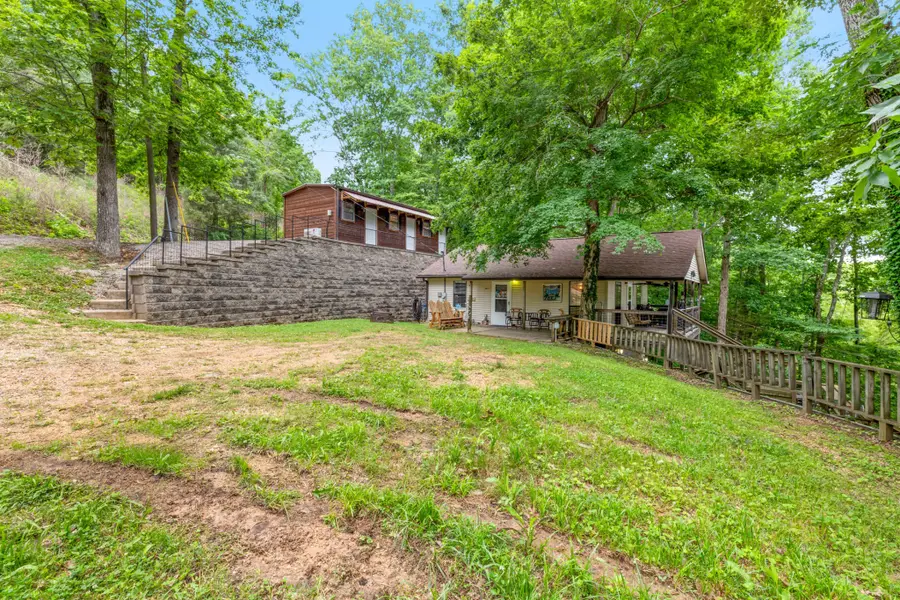 4053 Deer Creek Rd, Linden, TN 37096 - Image #2