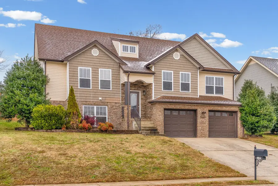 1077 Ishee Drive, Clarksville, TN 37042 - Image #2