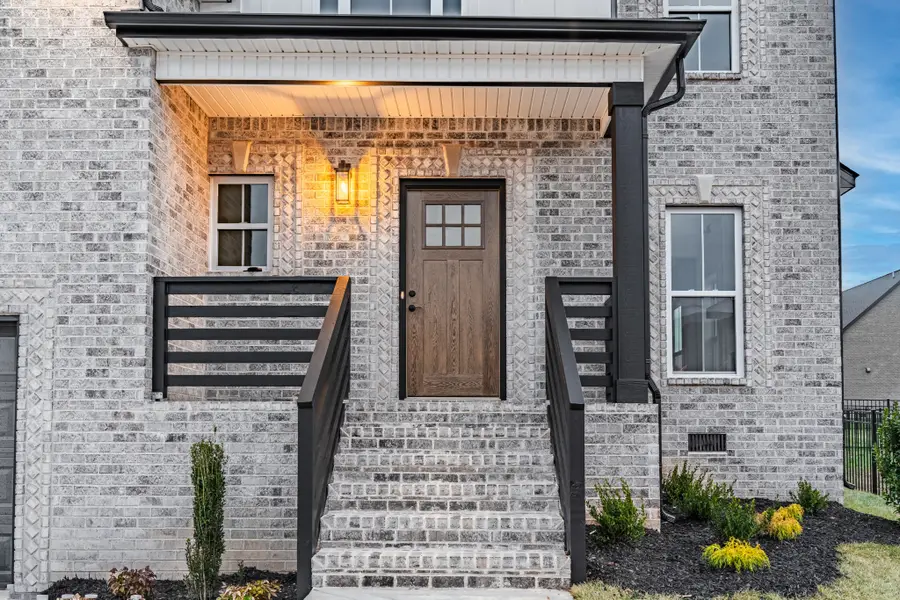 244 Bluebell Dr, Clarksville, TN 37043 - Image #2