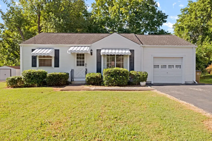 2837 Colonial Cir, Nashville, TN 37214 - Image #3