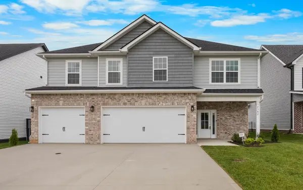 2582 Rafiki Dr, Clarksville, TN 37042