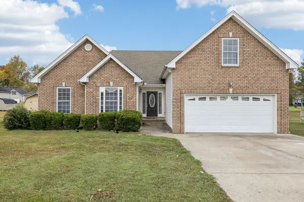 238 Clydesdale Ln, Springfield, TN 37172