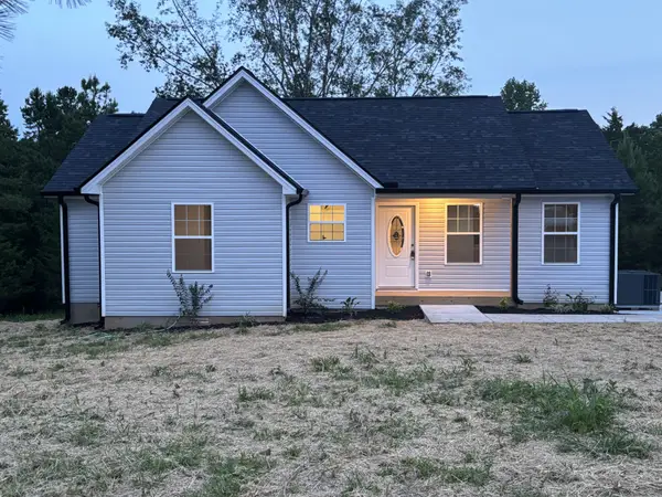 6620 High Meadow Ct, Nunnelly, TN 37137