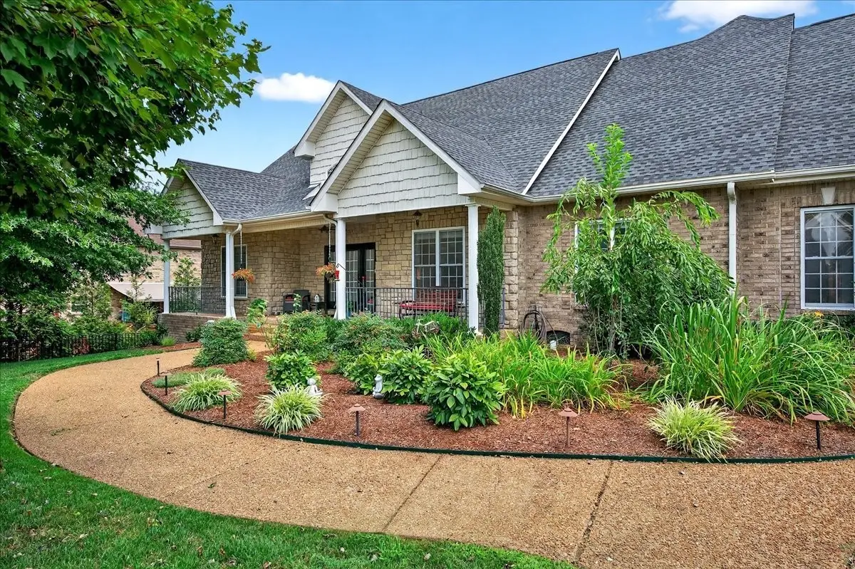 1003 Thistle Ct, Hendersonville, TN 37075 - Image #1