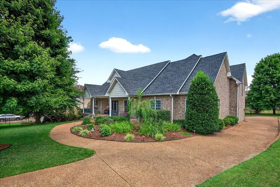 1003 Thistle Ct, Hendersonville, TN 37075 - Image #3