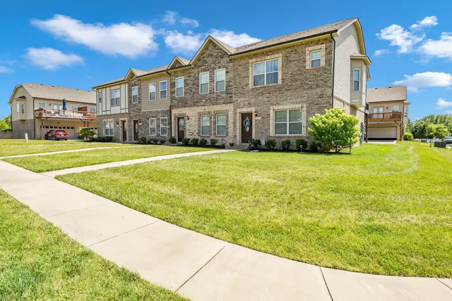 118 Whitman Crossing, Clarksville, TN 37043 - Image #2