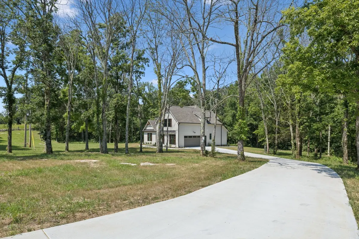 1303 Athens Rd, Lebanon, TN 37087 - Image #1