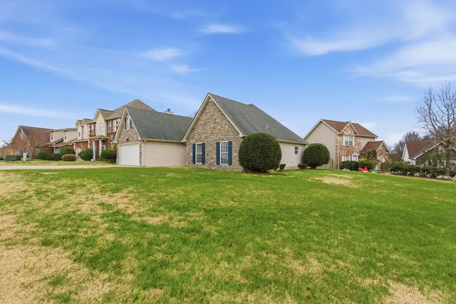 1841 Olive Cir, Nashville, TN 37217 - Image #3