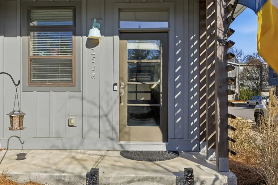 2508 Colbert Dr, Nashville, TN 37206 - Image #2