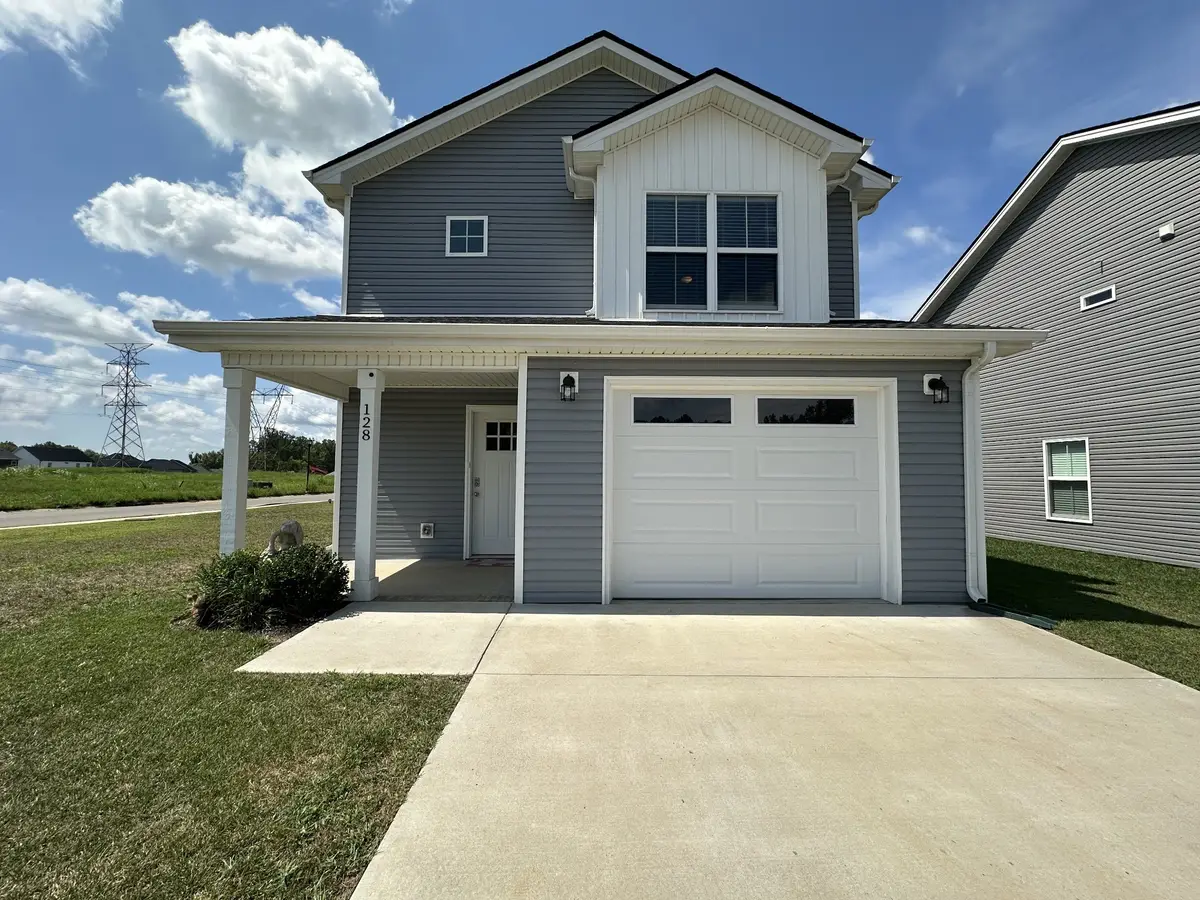128 Quarry Ridge Rd, Clarksville, TN 37043 - Image #1