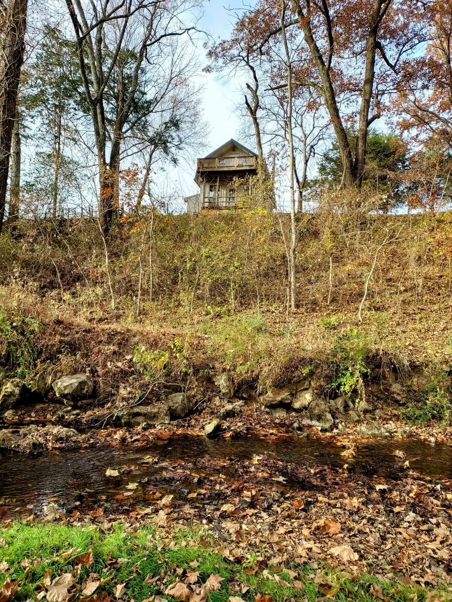 115 Hinshaw Ln, Cowan, TN 37318 - Image #3