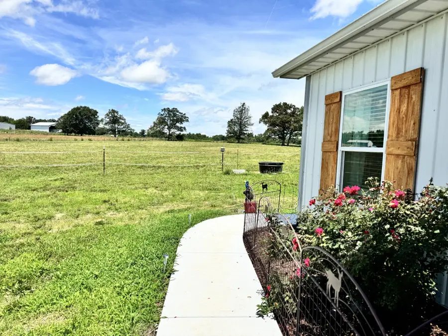 11250 Shelbyville Rd, Morrison, TN 37357 - Image #2