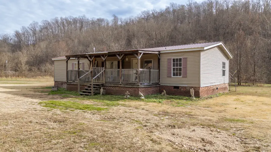 1709 Downing Hollow Rd, Waynesboro, TN 38485 - Image #2