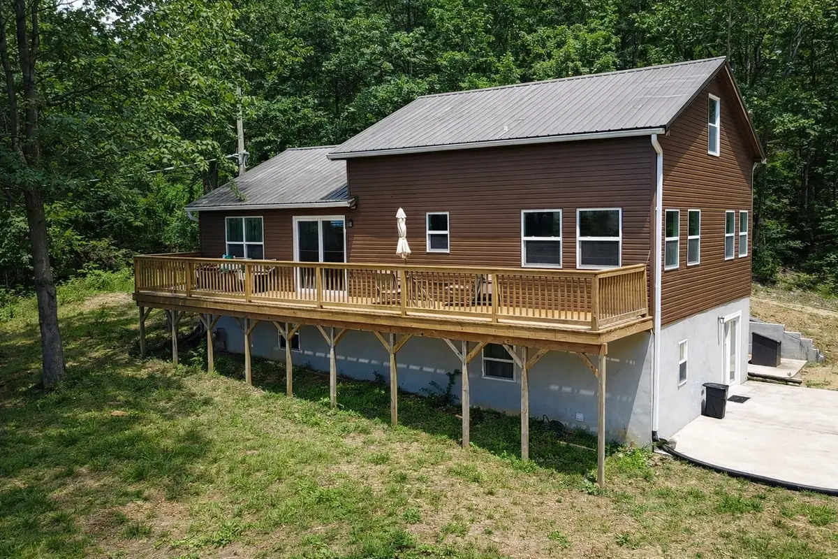 12604 Cuba Landing Rd, Waverly, TN 37185 - Image #1