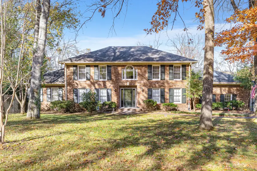 5936 Woodland Hills Dr, Nashville, TN 37211 - Image #2
