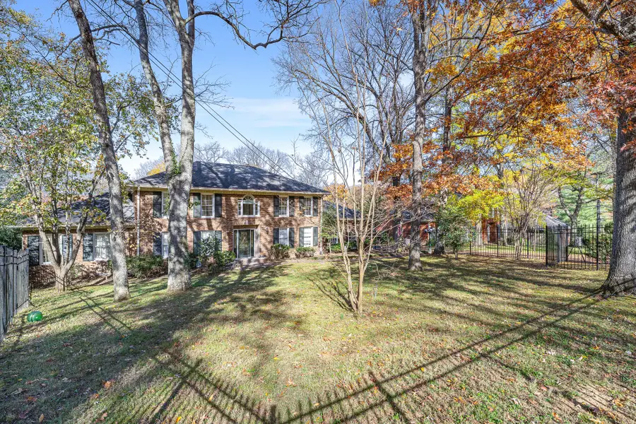 5936 Woodland Hills Dr, Nashville, TN 37211 - Image #3