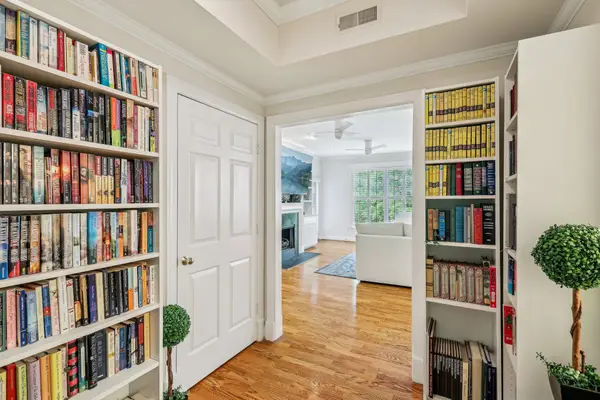 4040 Woodlawn Dr #30, Nashville, TN 37205