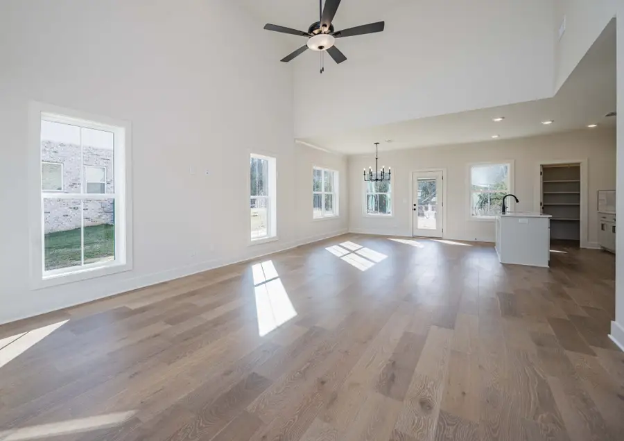 525 Mcgrath Dr, Smyrna, TN 37167 - Image #2