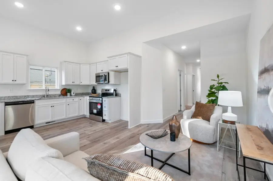 1118C W First Street, Dickson, TN 37055 - Image #3