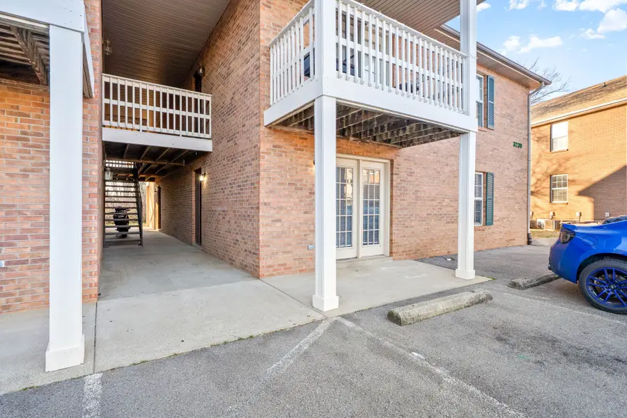 3239 Tower Dr, Clarksville, TN 37042 - Image #2