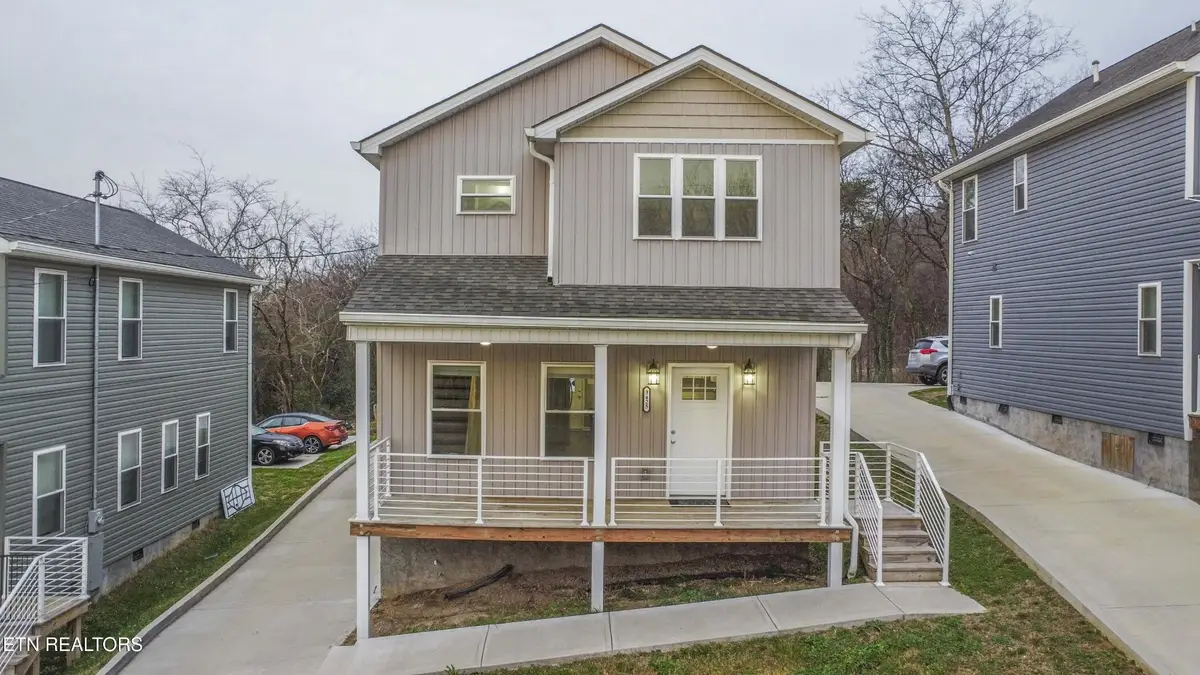 3425 Gap Rd, Knoxville, TN 37921 - #1