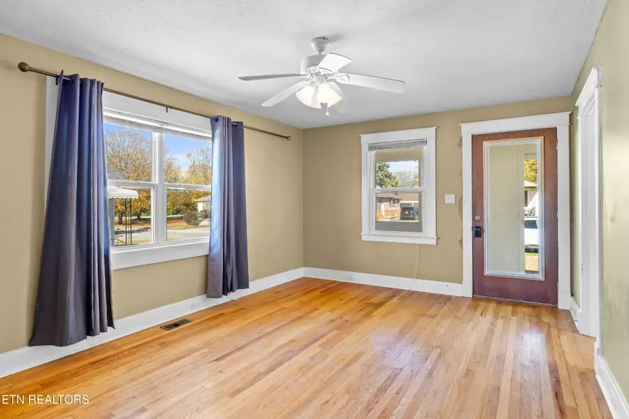 1539 Boyle St, Alcoa, TN 37701 - #3