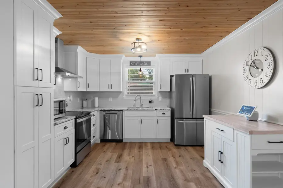 213 Riverwood Dr, Hendersonville, TN 37075 - #2