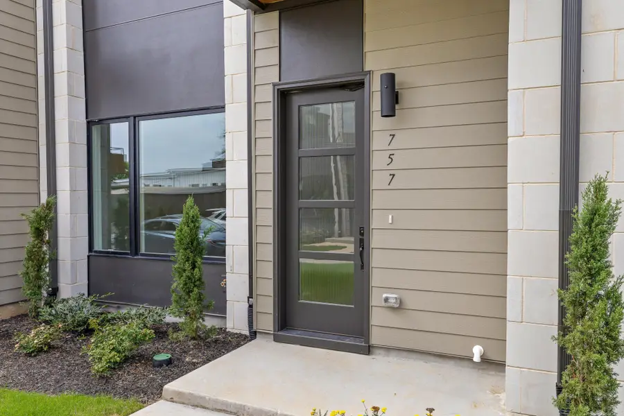 757 Burnside Place, Chattanooga, TN 37408 - #2