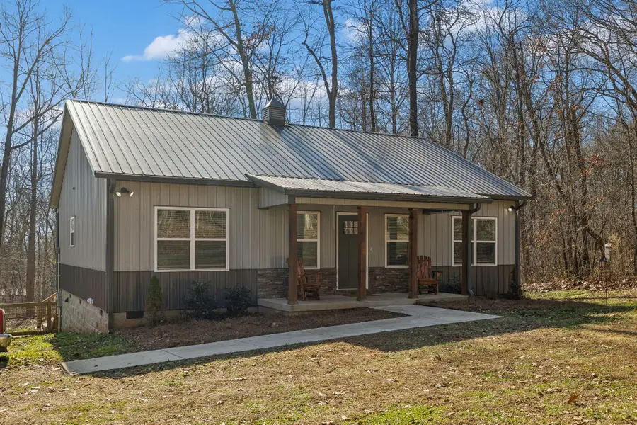 435 Penile Dr, Decherd, TN 37324 - Image #2