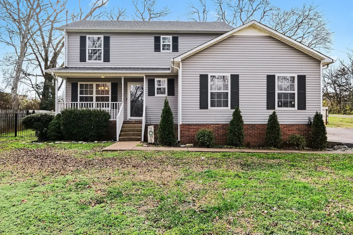 255 Valley Dr, Columbia, TN 38401 - Image #1