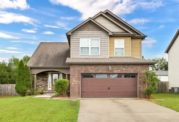 992 Dwight Eisenhower Way, Clarksville, TN 37042