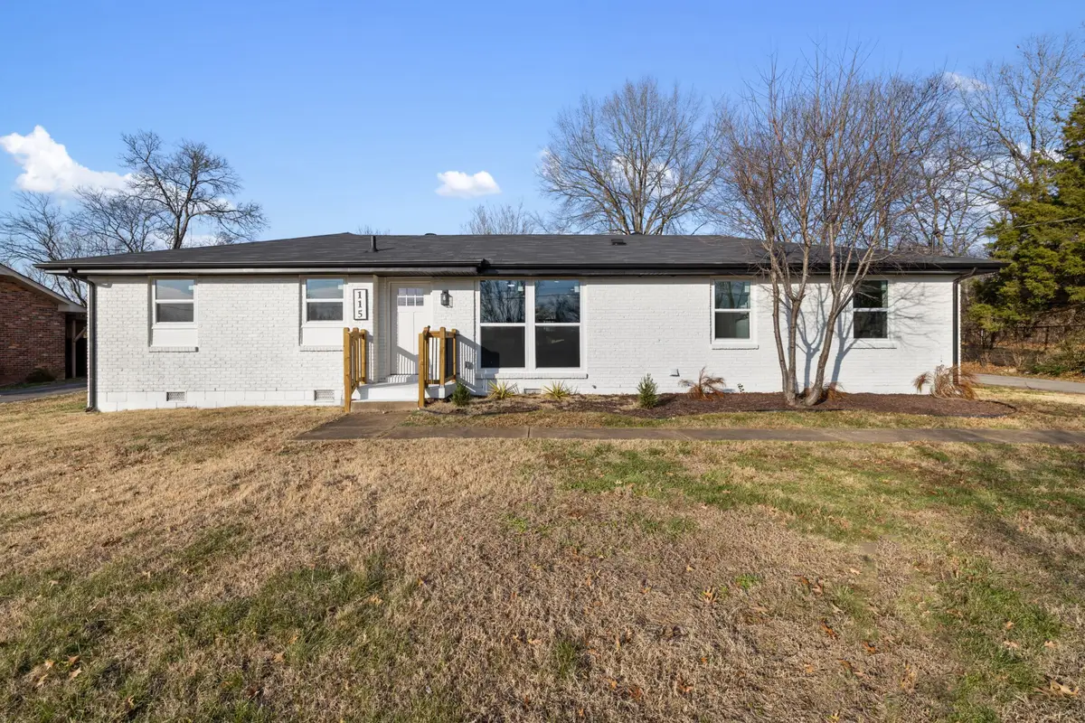 115 Leota Dr, Hendersonville, TN 37075 - Image #1