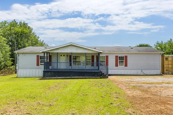 1251 Hazelwood Rd, Columbia, TN 38401