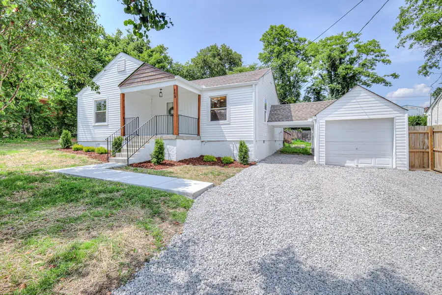 203 W Cedar St, Goodlettsville, TN 37072 - Image #2