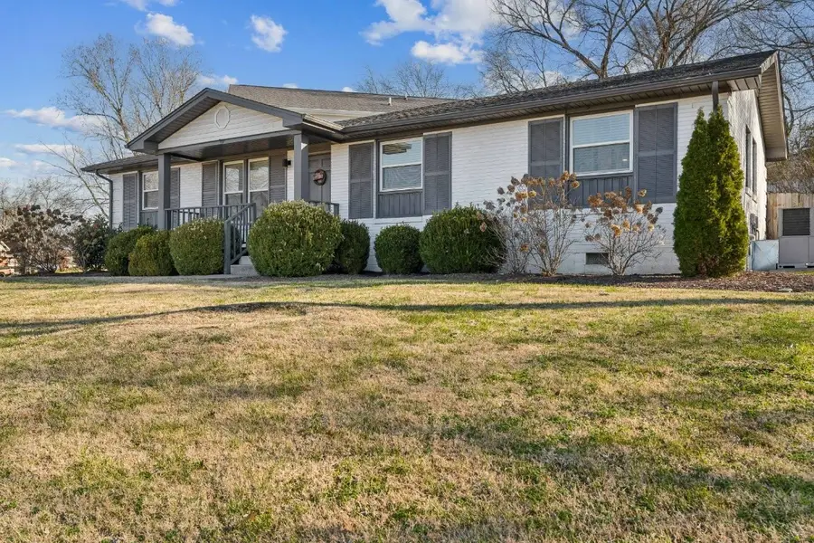 6521B Premier Dr, Nashville, TN 37209 - Image #2