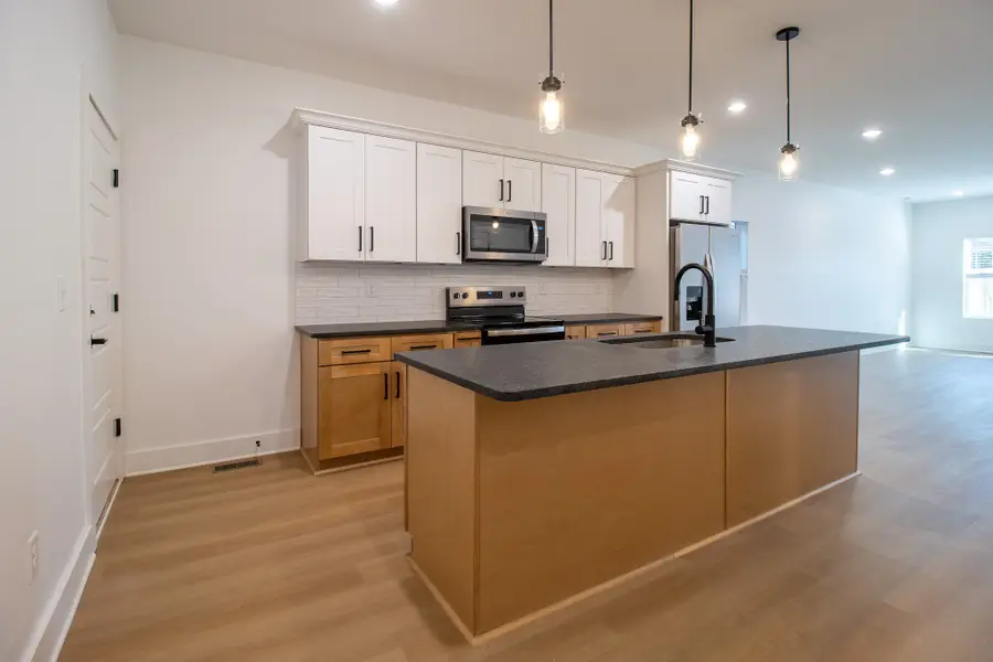 4024 University Ave, Old Hickory, TN 37138 - Image #2