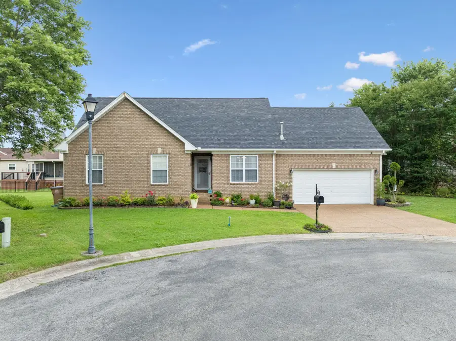 304 Jackson Way Ct, Nashville, TN 37214 - Image #3