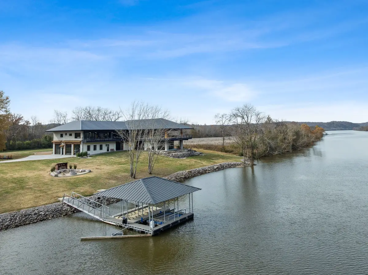 1234 Lakeside Dr, Ashland City, TN 37015 - Image #1