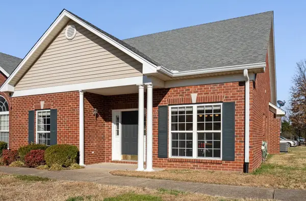 5 Baker Ct, Lebanon, TN 37087