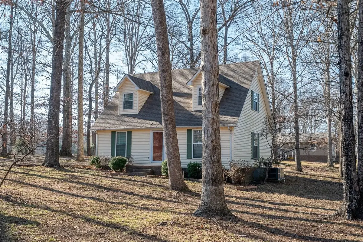 210 State Ave, Lawrenceburg, TN 38464 - Image #1