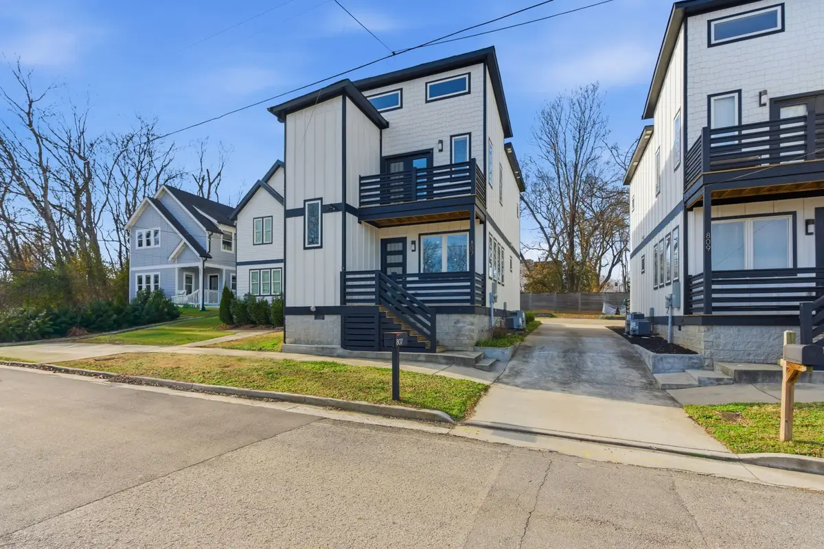 807 21st Ave N, Nashville, TN 37208 - Image #1