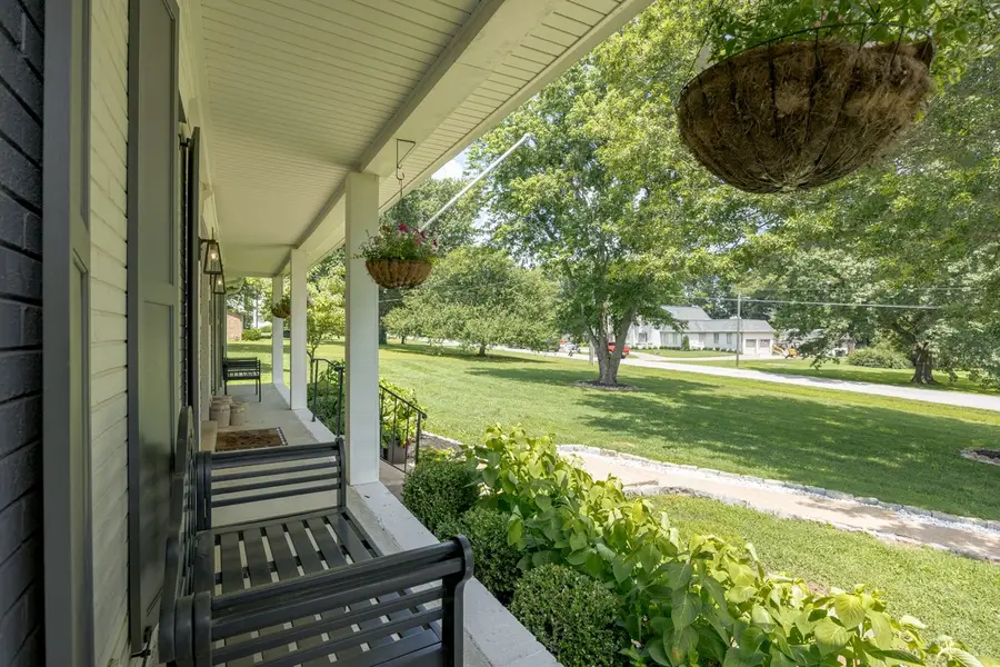 109 Poplar St, Franklin, TN 37064 - Image #3